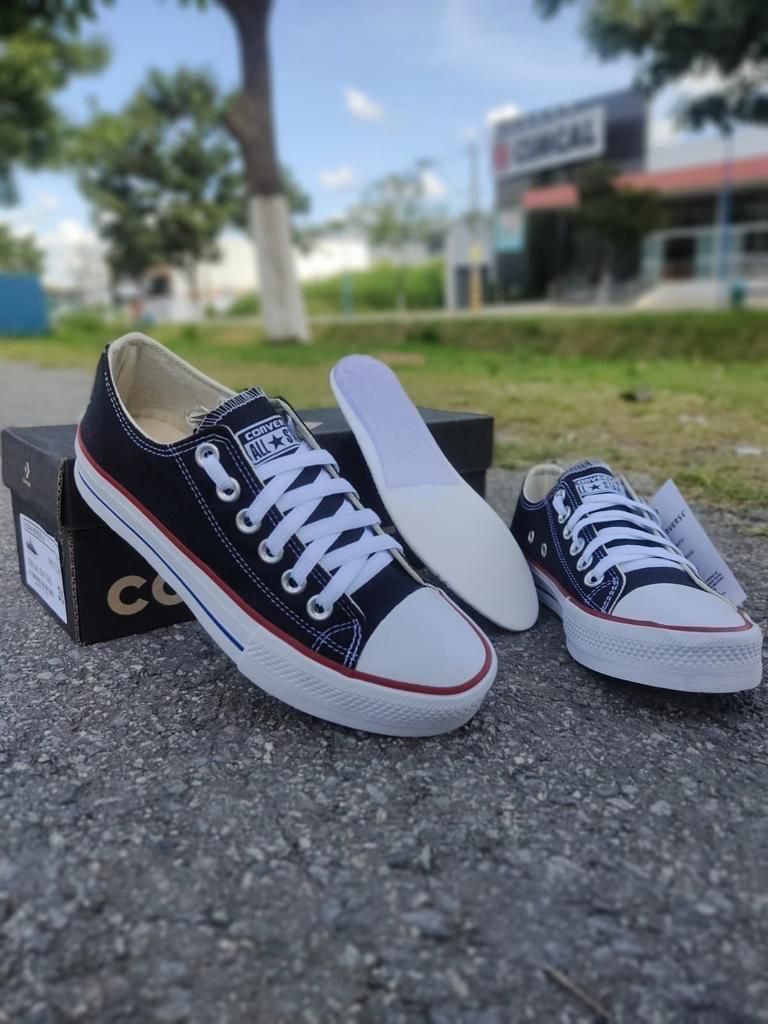 Tênis All Star Converse Classic Palmilha em Gel